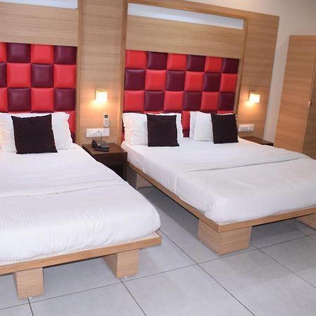 Hotel Viram Pārdi Extérieur photo