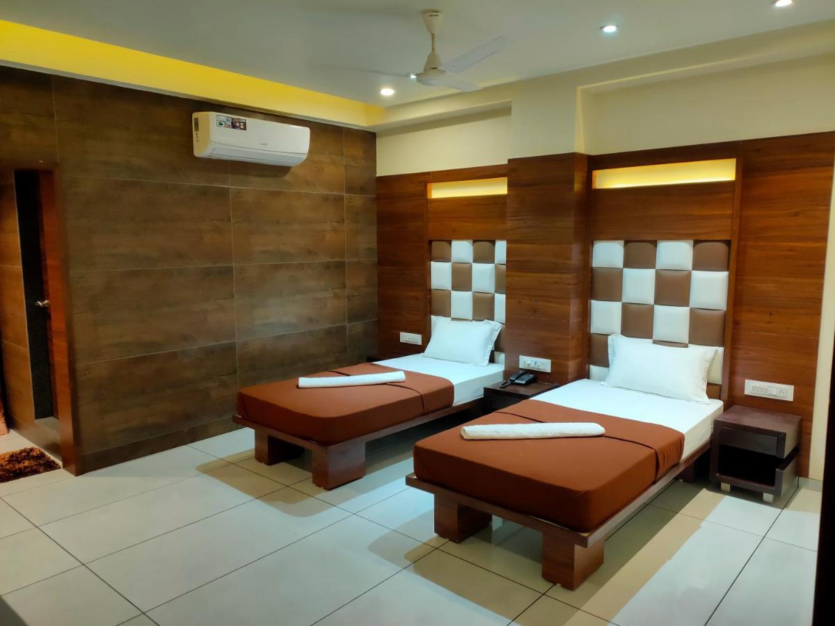 Hotel Viram Pārdi Extérieur photo