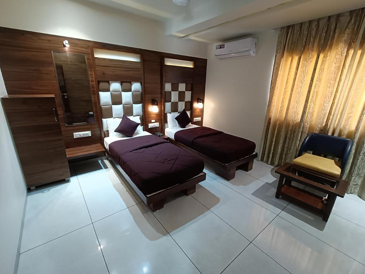 Hotel Viram Pārdi Extérieur photo